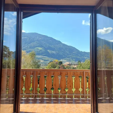 Bergblick Auf Bio-hof *